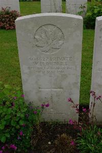 Etaples Military Cemetery - Dudley, William Howard